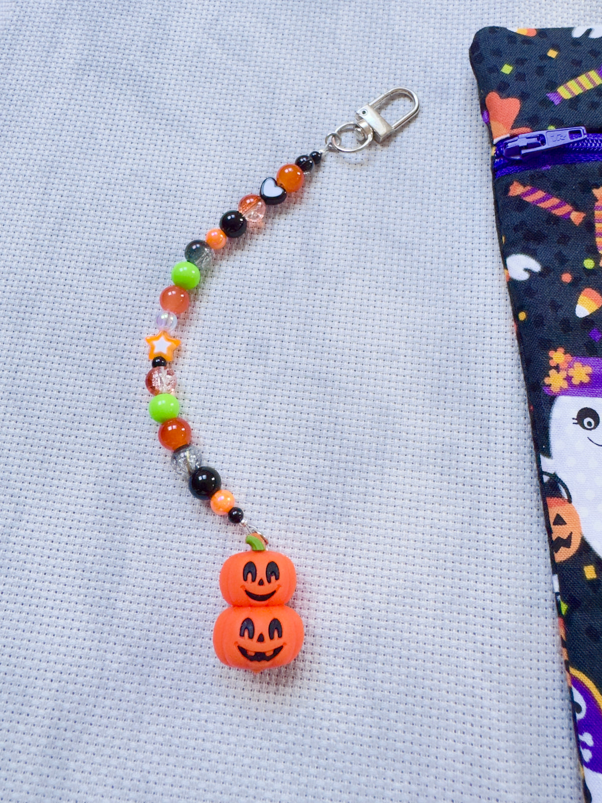 Pumpkins Scissor Fob - With Scissor Protector