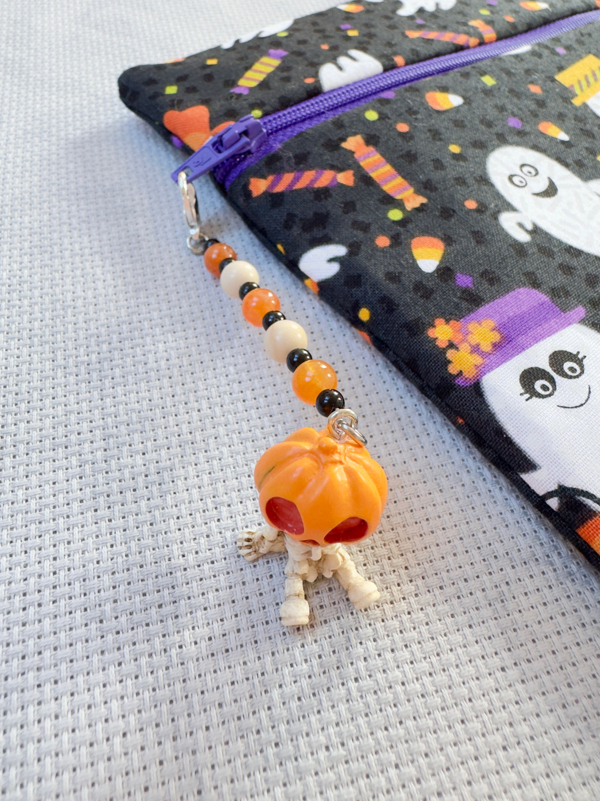 Pumpkin Sitting Skeleton Project Bag Zip Charm