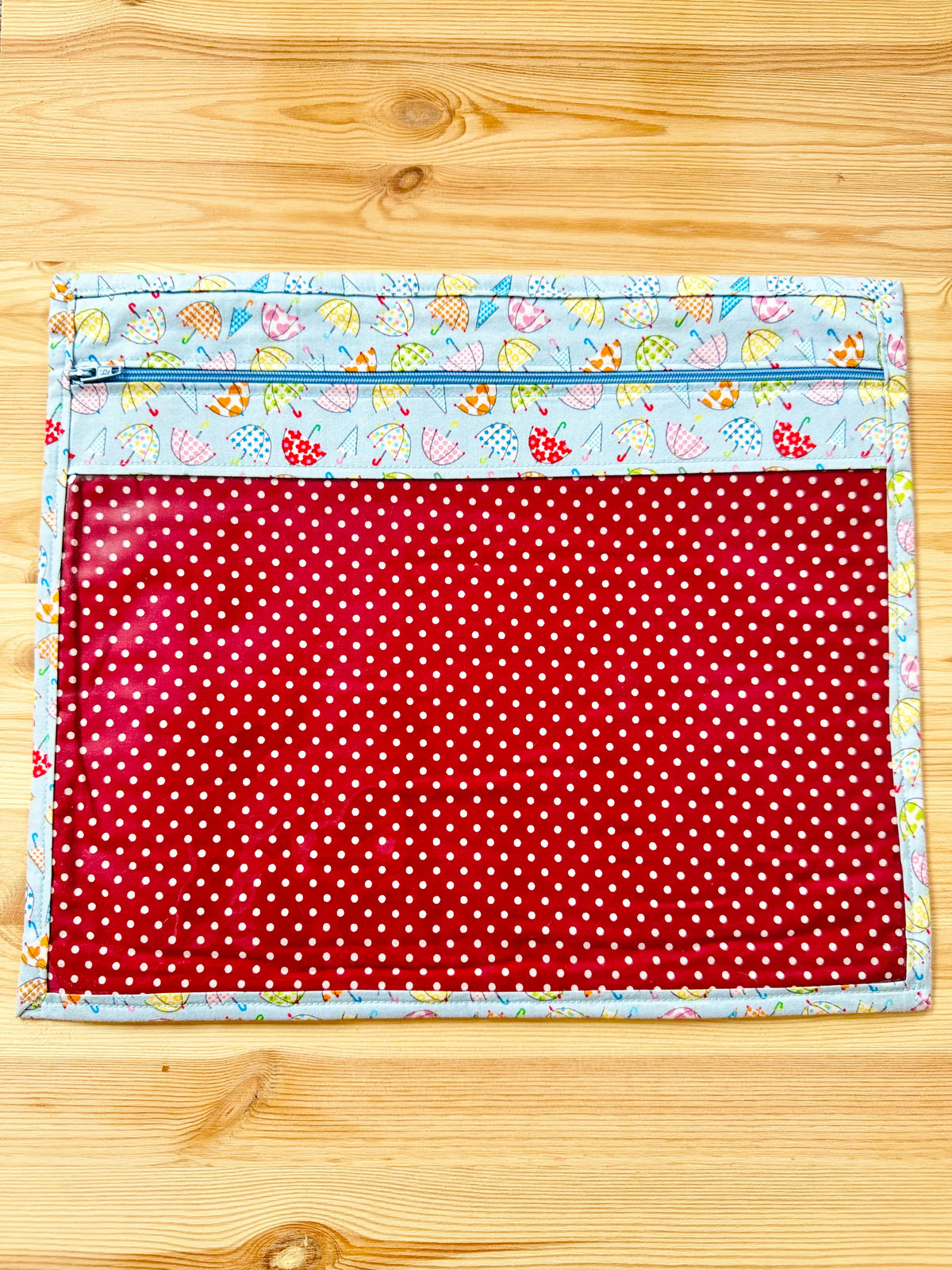 Umbrellas & Polka Dots Vinyl Project Bag