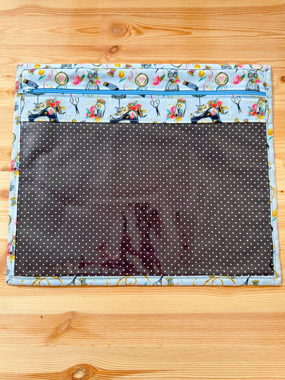 Sewing Machines & Polka Dots Vinyl Project Bag