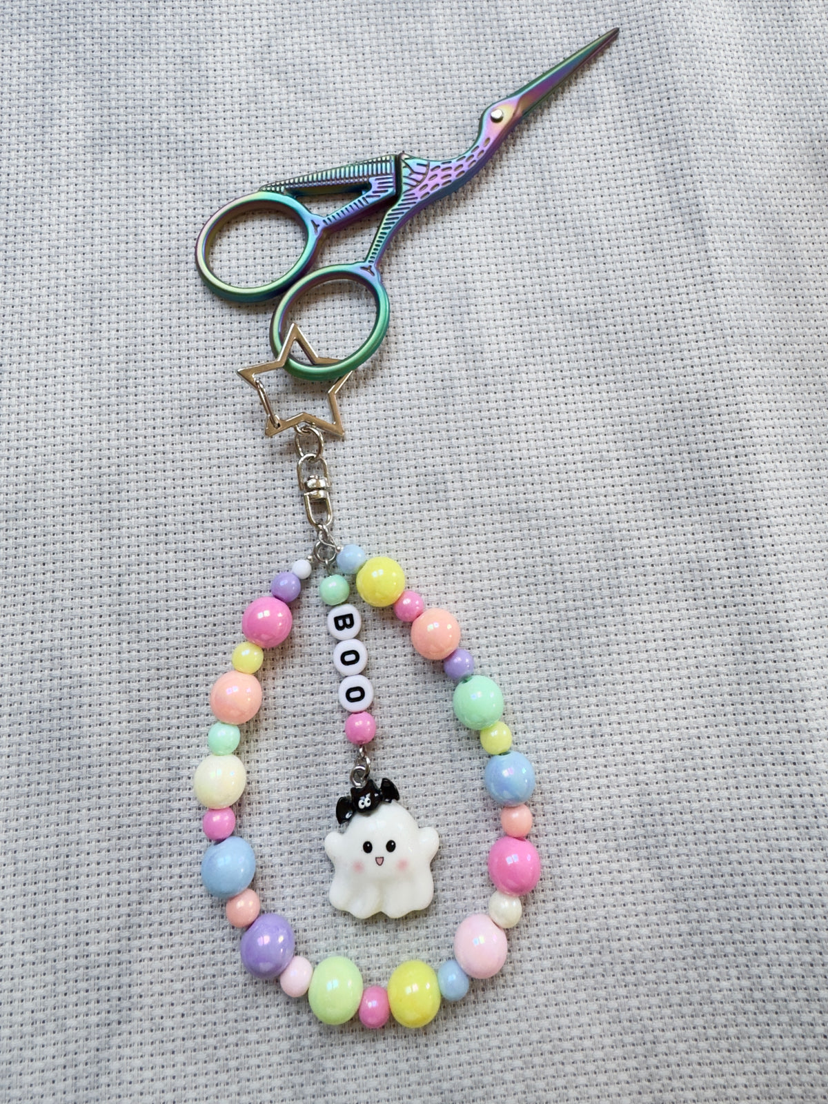 Boo Cute Ghost (Pearly Pastel Mix) Scissor Fob