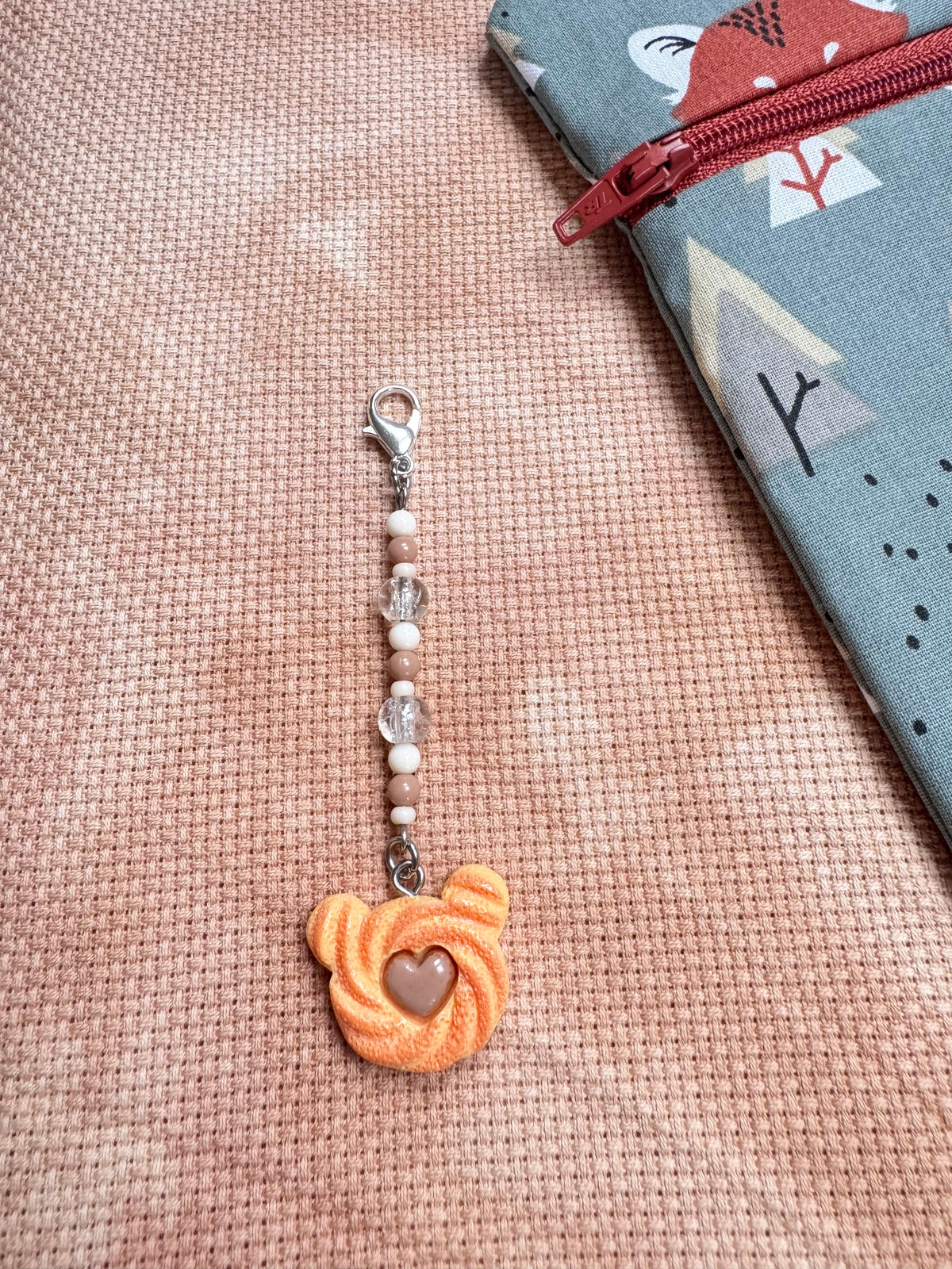 Teddy Biscuit Project Bag Zip Charm