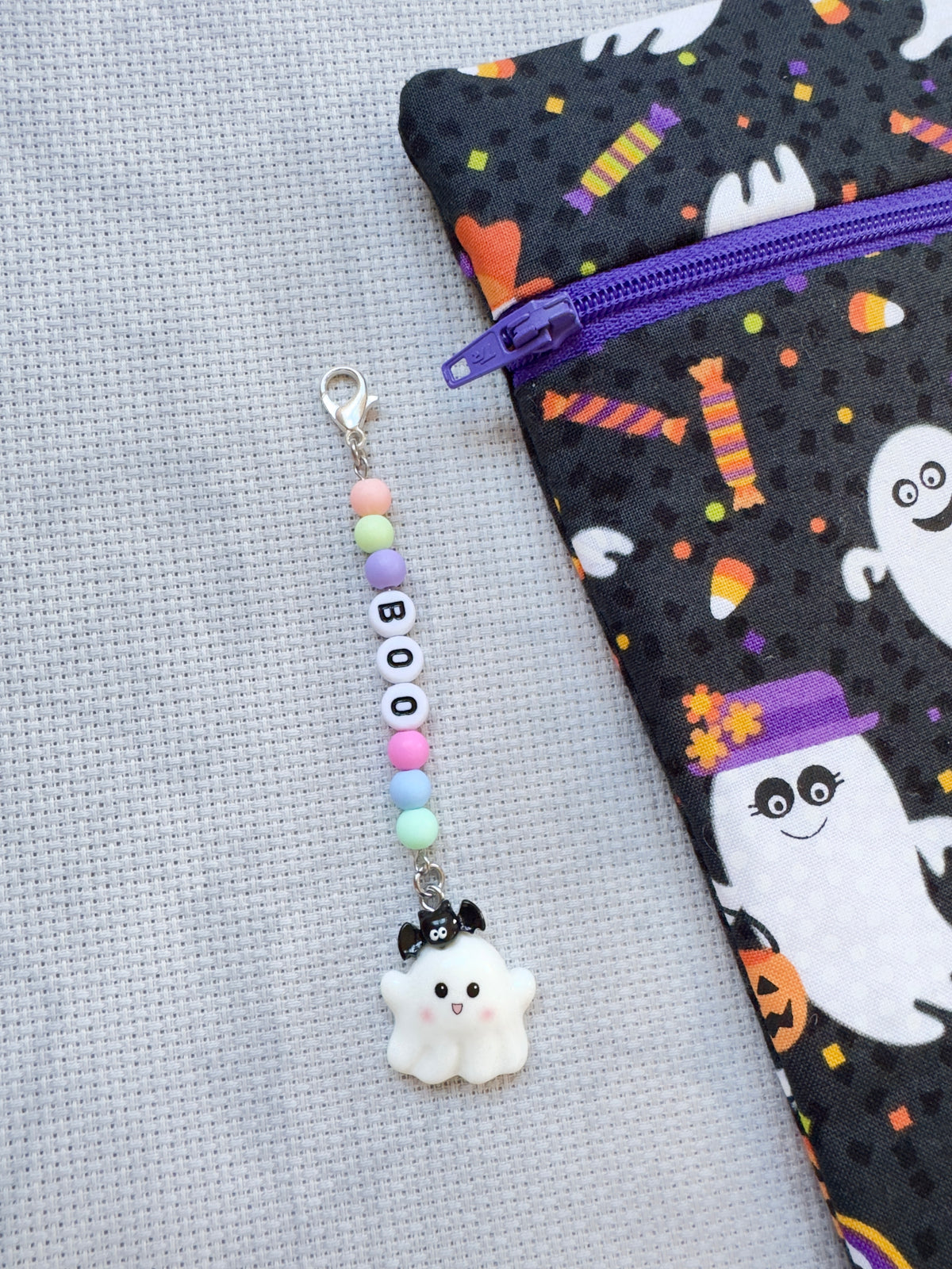 Boo Cute Ghost (Pastel Matt Mix) Project Bag Zip Charm