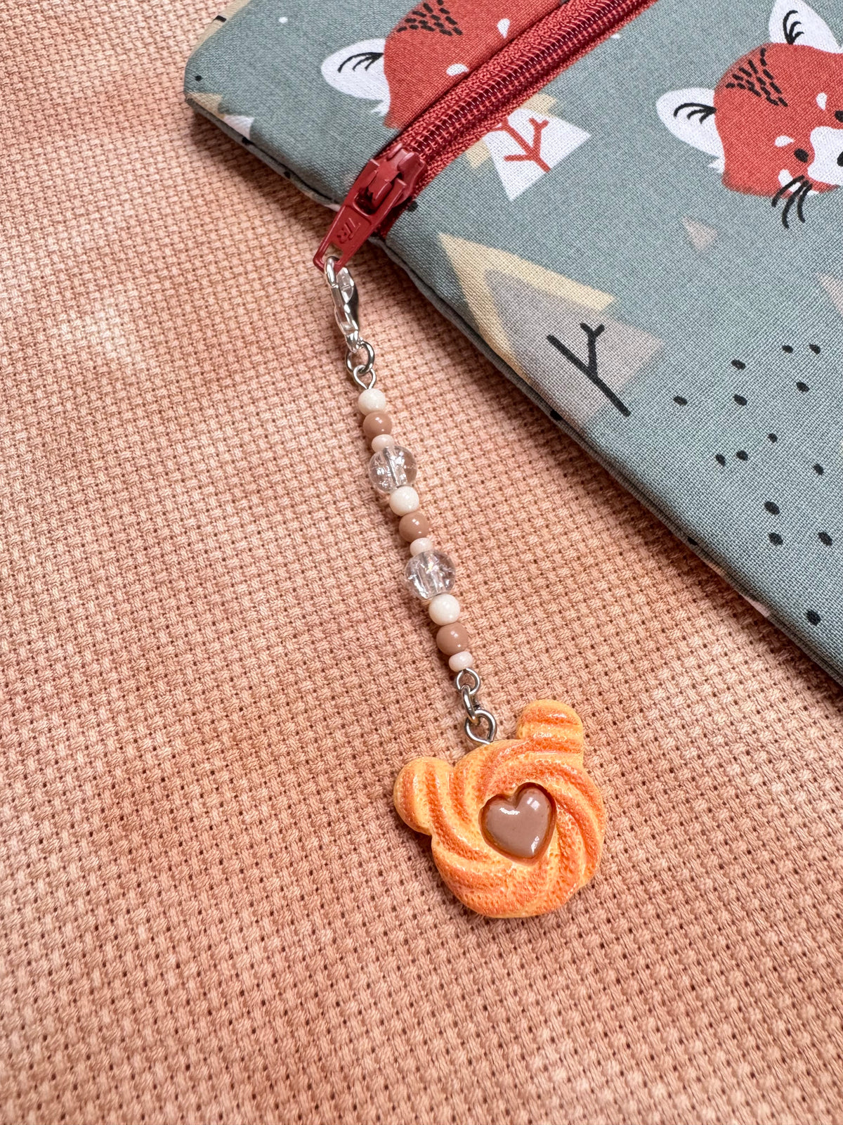 Teddy Biscuit Project Bag Zip Charm