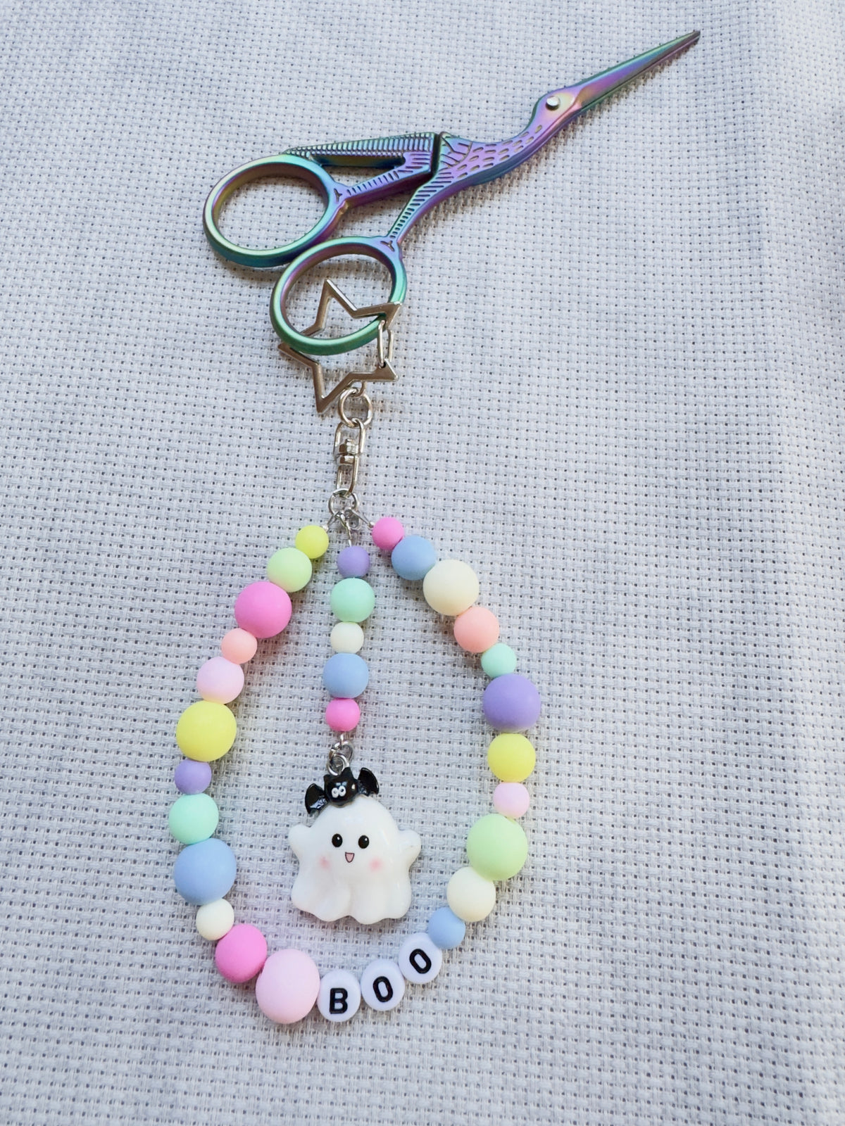 Boo Cute Ghost (Pastel Matt Mix) Scissor Fob
