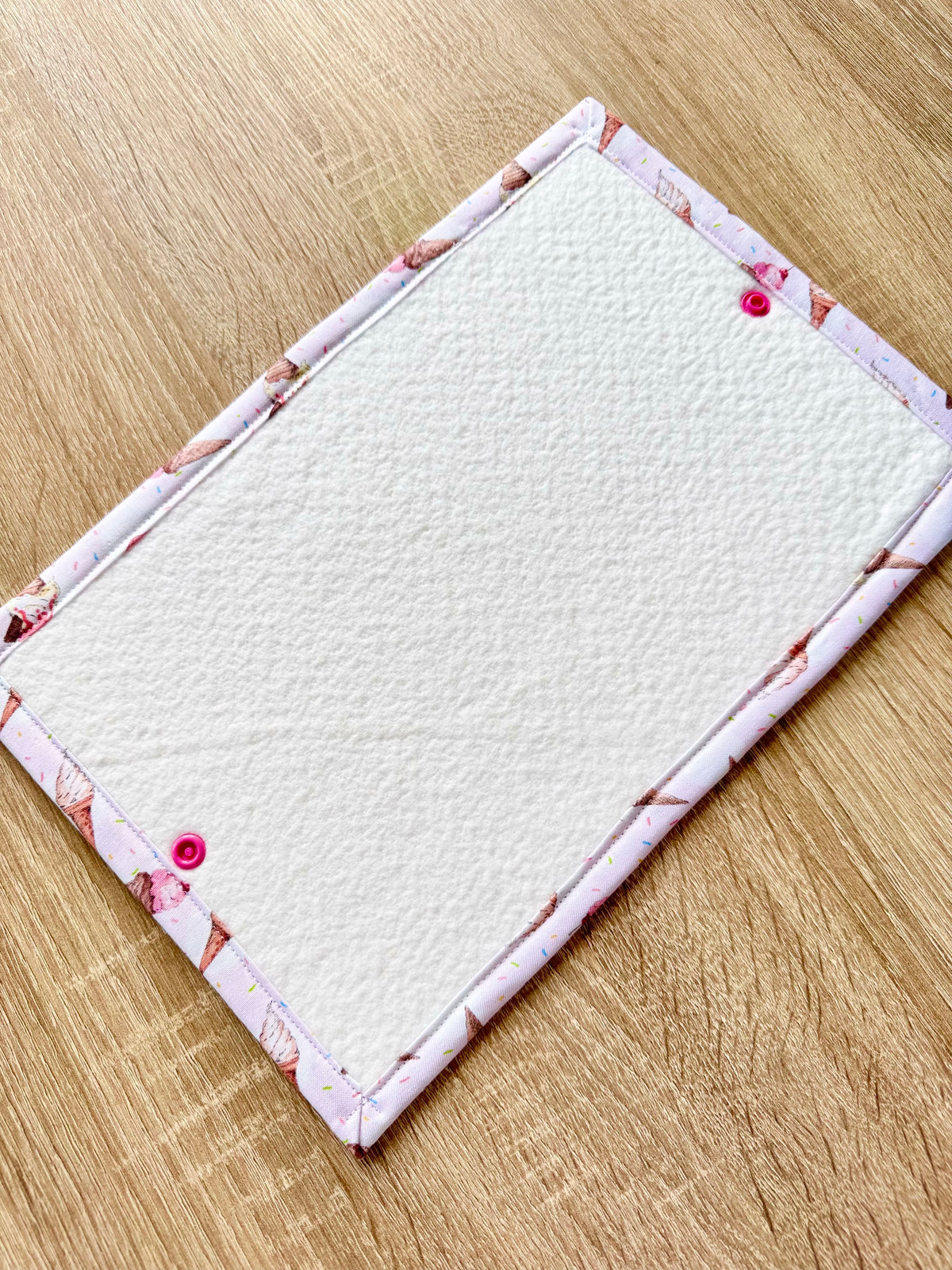 Ice Cream Thread Bed
