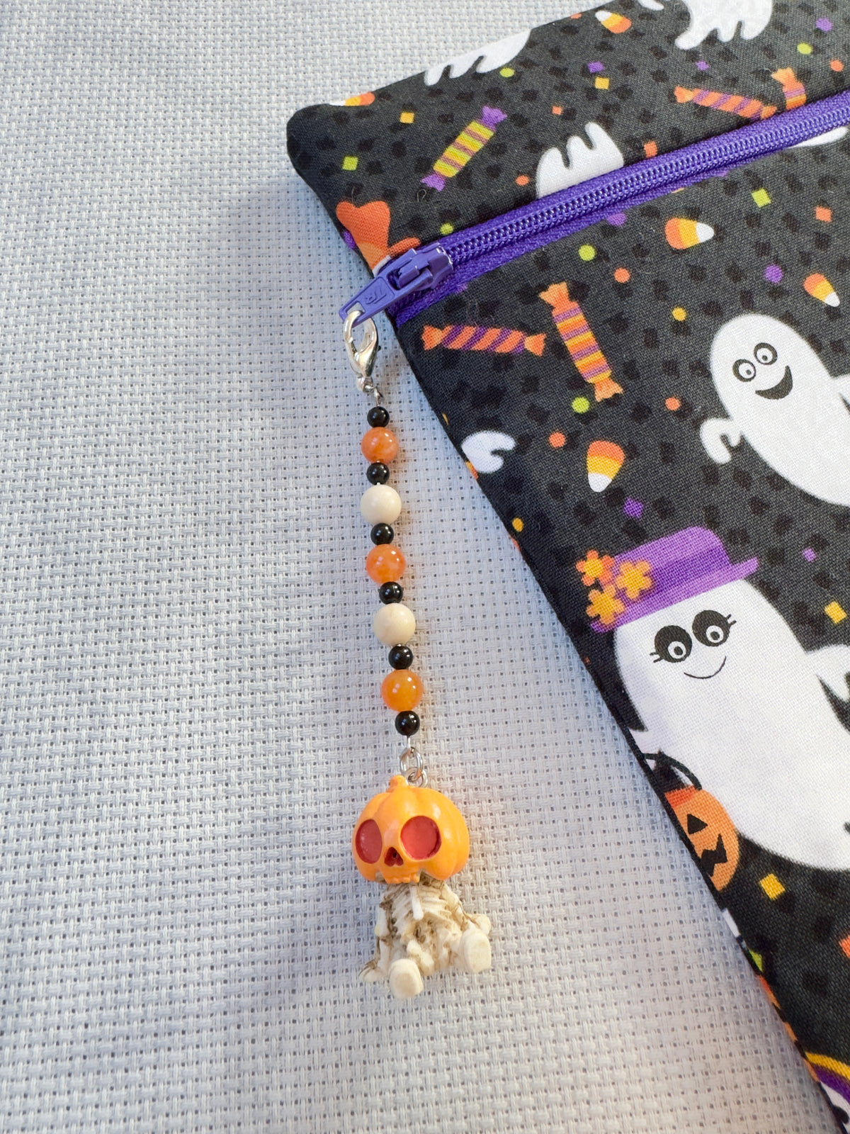 Pumpkin Sitting Skeleton Project Bag Zip Charm