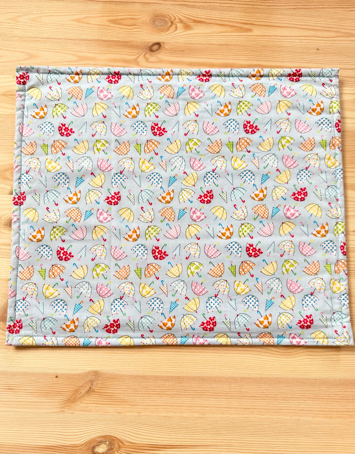 Umbrellas & Polka Dots Vinyl Project Bag
