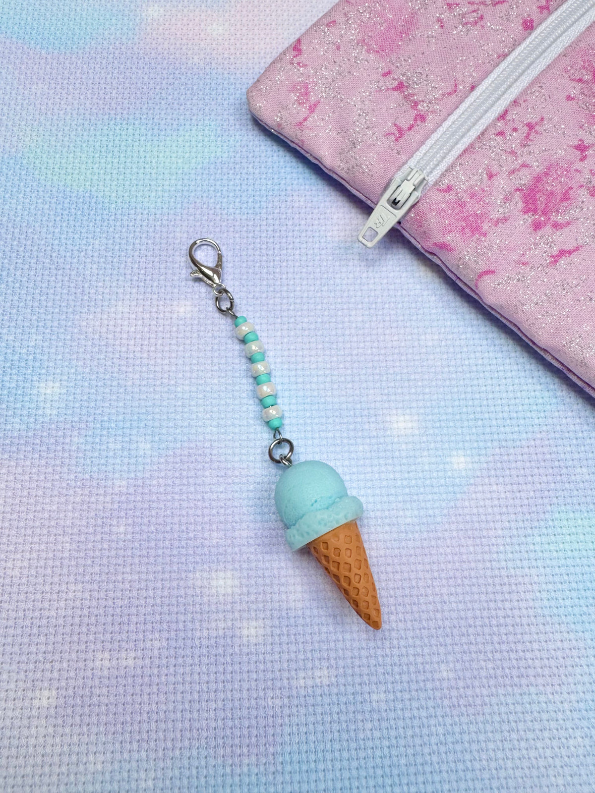 Ice Cream Project Bag Zip Charm (6 Colours Available)