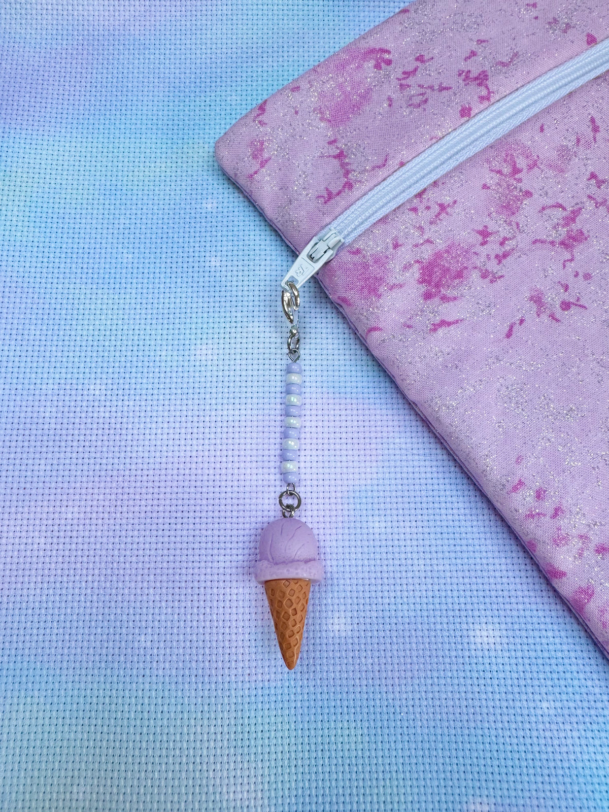 Ice Cream Project Bag Zip Charm (6 Colours Available)