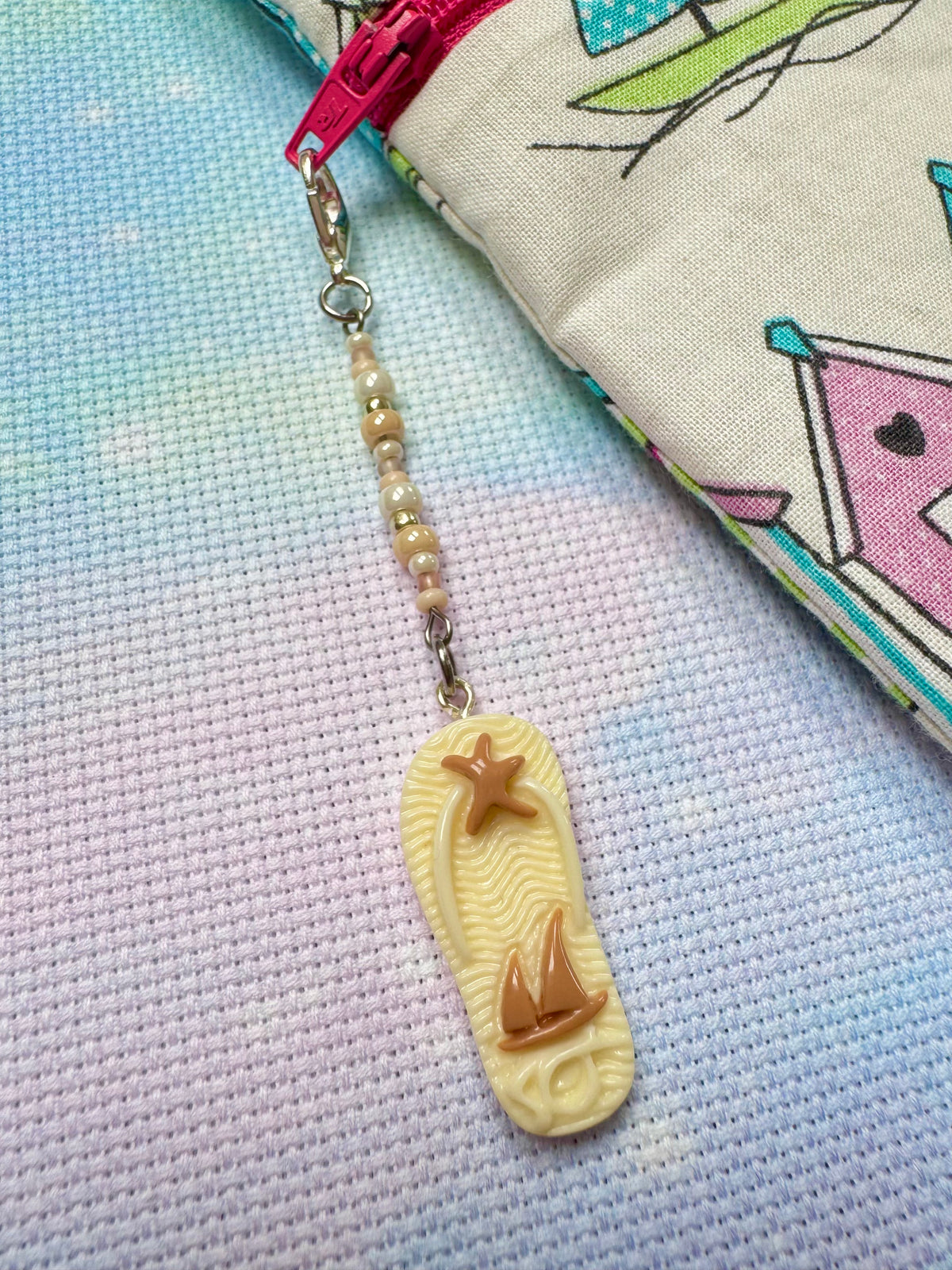 Flip Flop Project Bag Zip Charm (2 Colours Available)