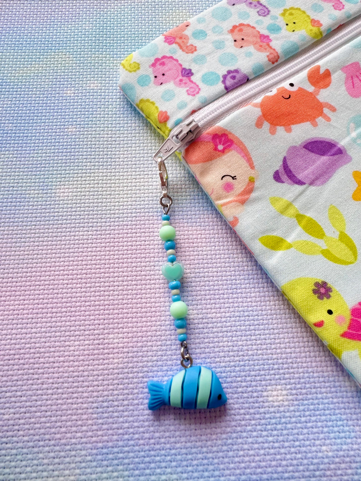 Blue Fish Project Bag Zip Charm