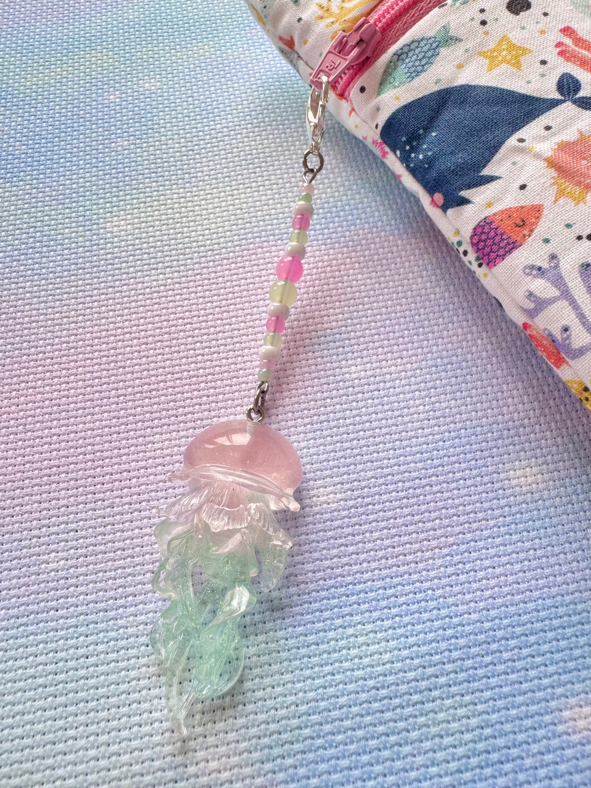 Jellyfish Project Bag Zip Charm (3 Colours Available)