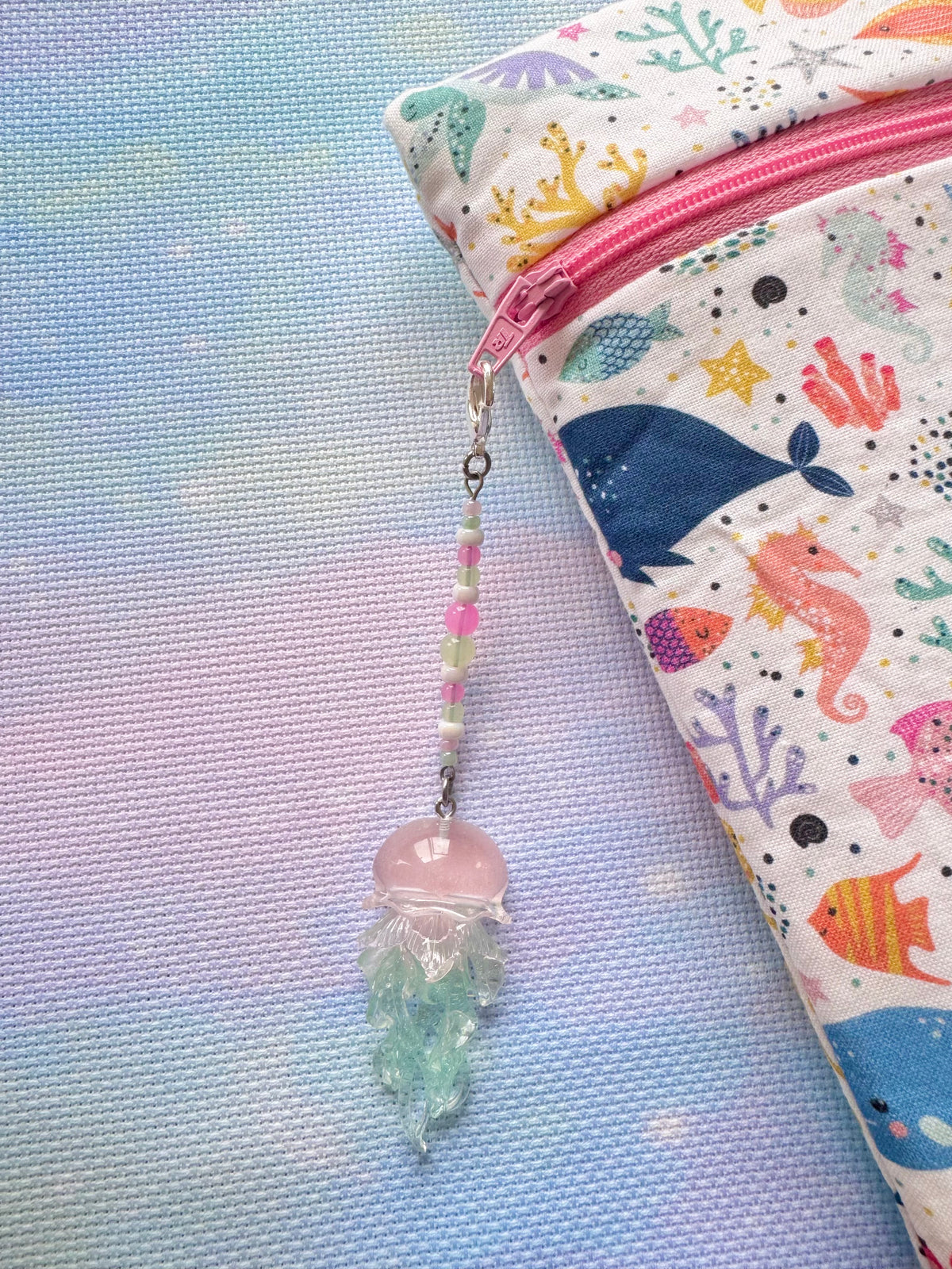Jellyfish Project Bag Zip Charm (3 Colours Available)