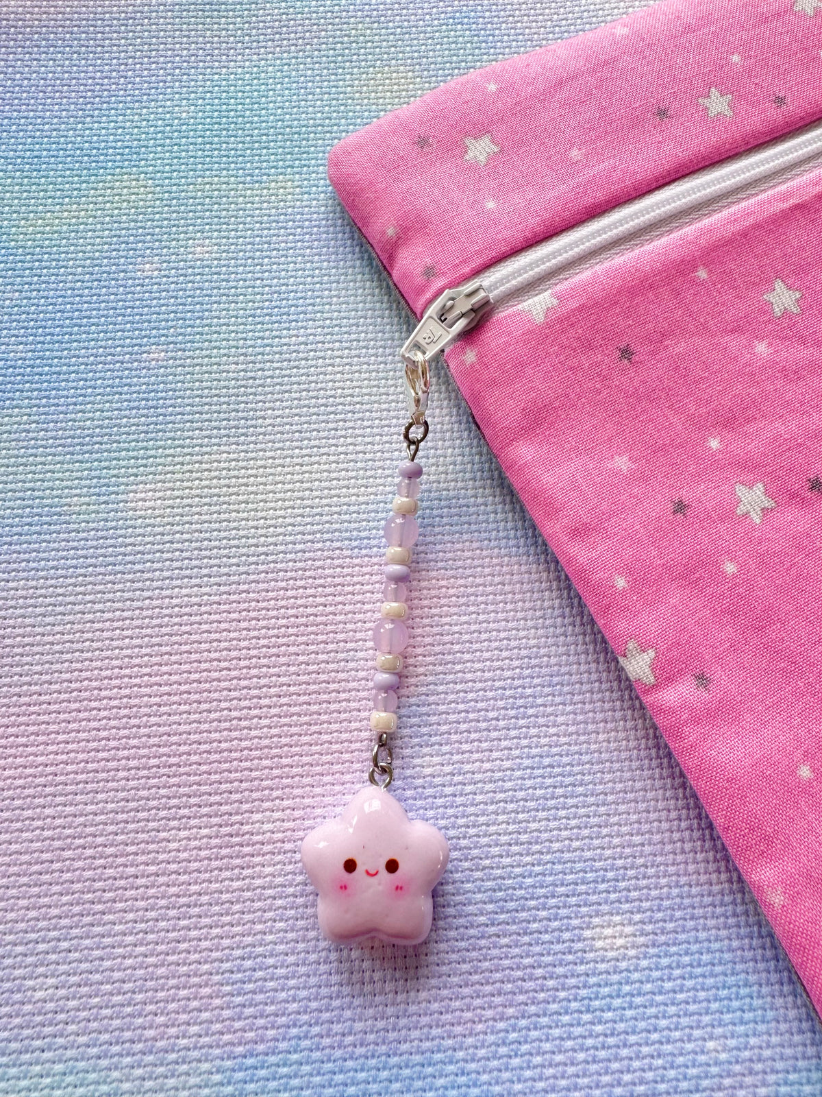 Lilac Smiley Star Project Bag Zip Charm