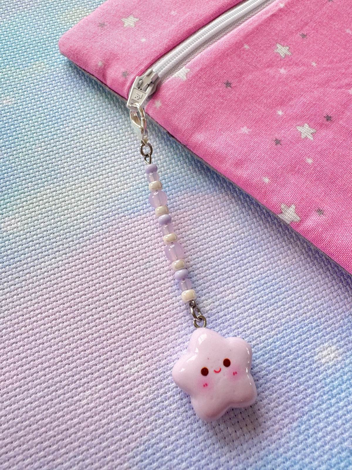 Lilac Smiley Star Project Bag Zip Charm