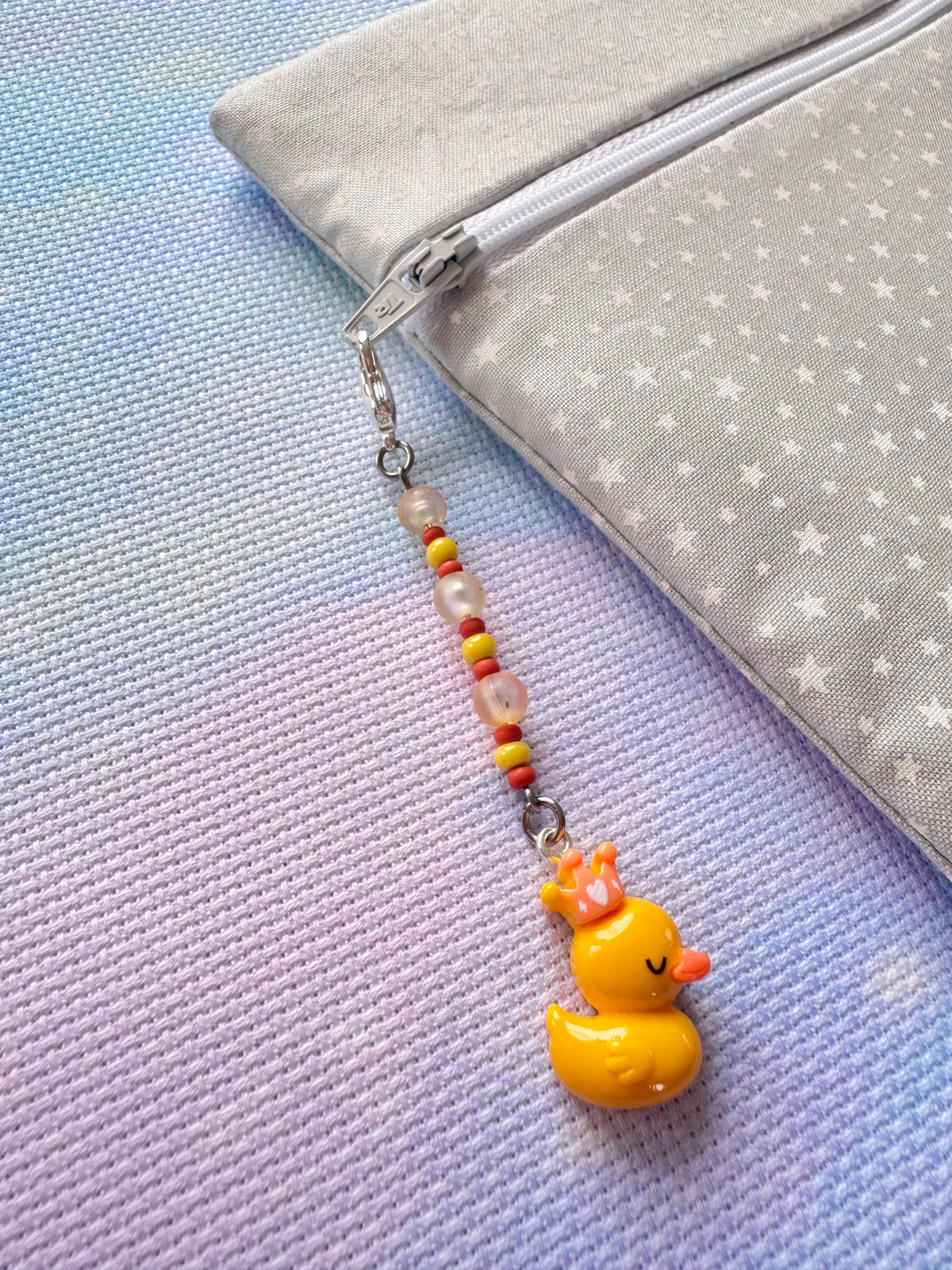 Duck with Crown Project Bag Zip Charm