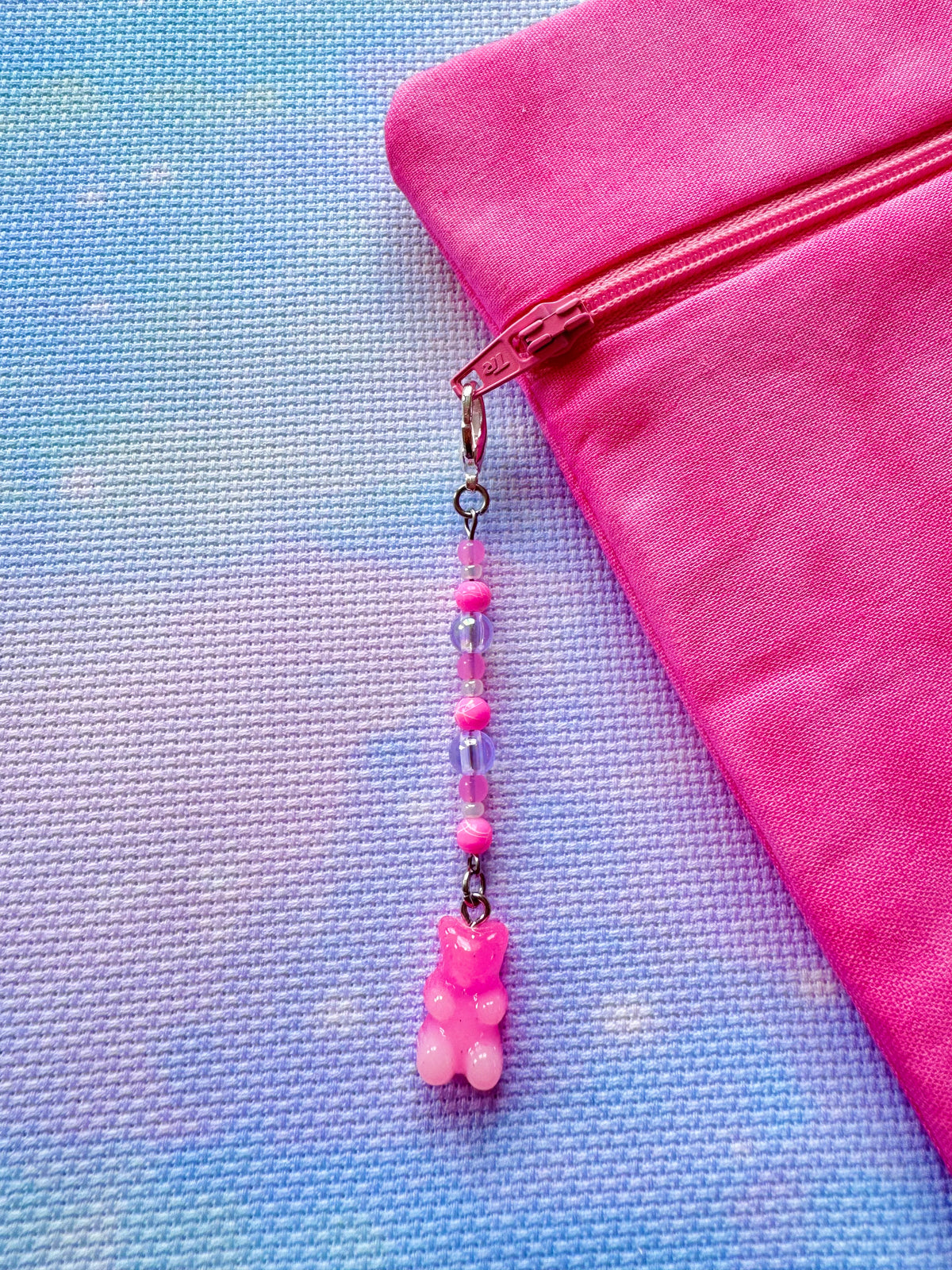 Gummy Bear Project Bag Zip Charm (8 Colours Available)