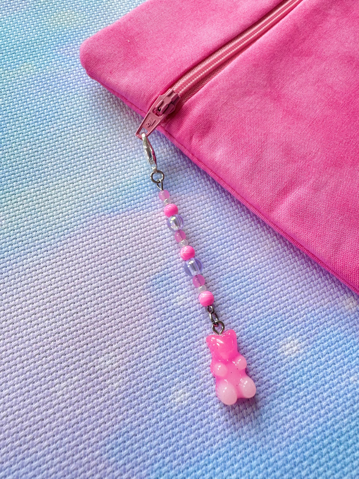 Gummy Bear Project Bag Zip Charm (8 Colours Available)
