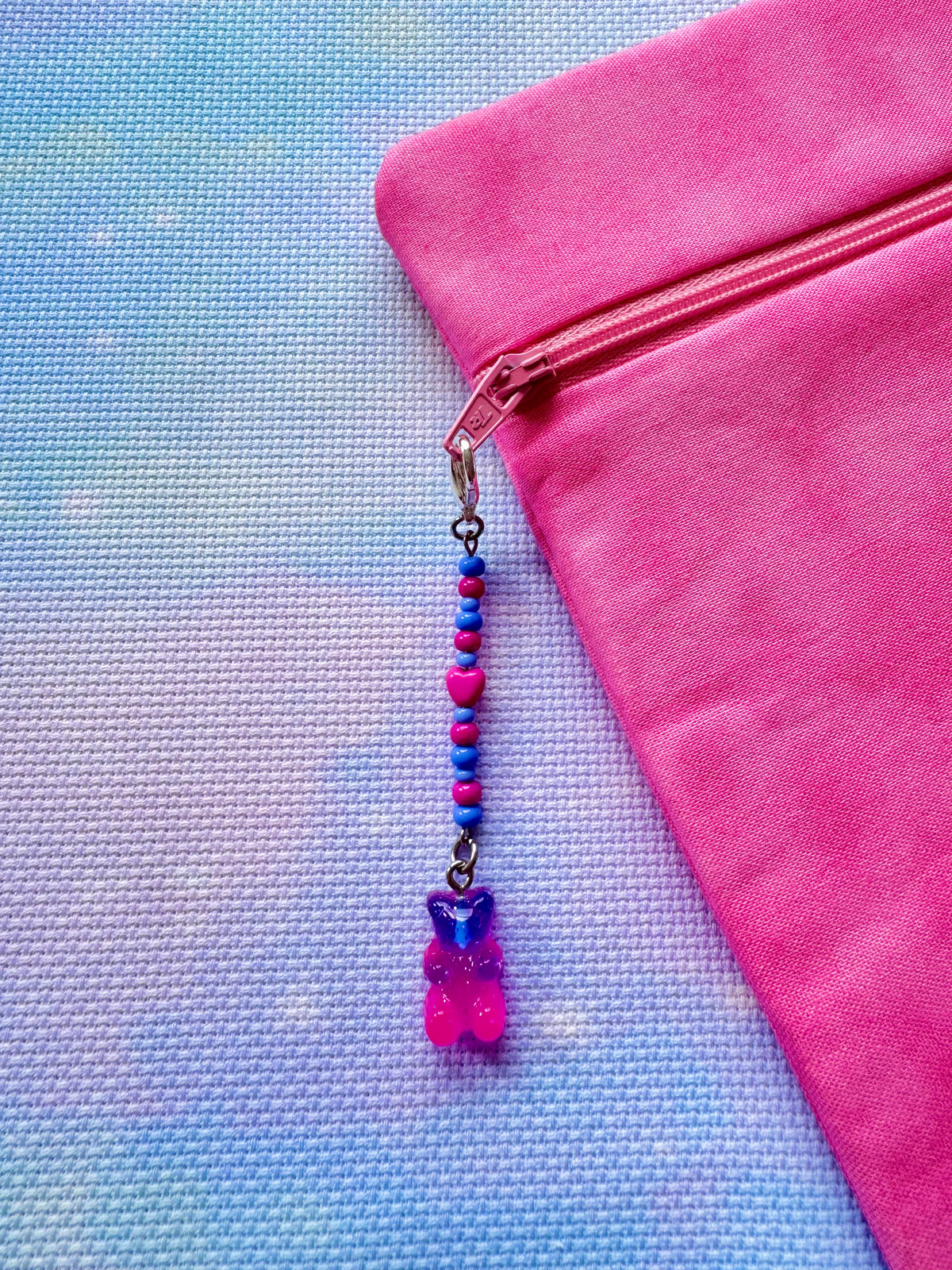 Gummy Bear Project Bag Zip Charm (8 Colours Available)
