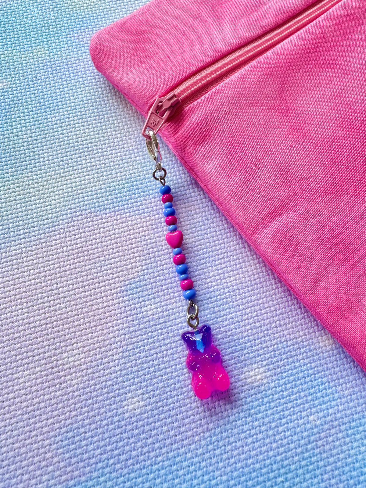 Gummy Bear Project Bag Zip Charm (8 Colours Available)
