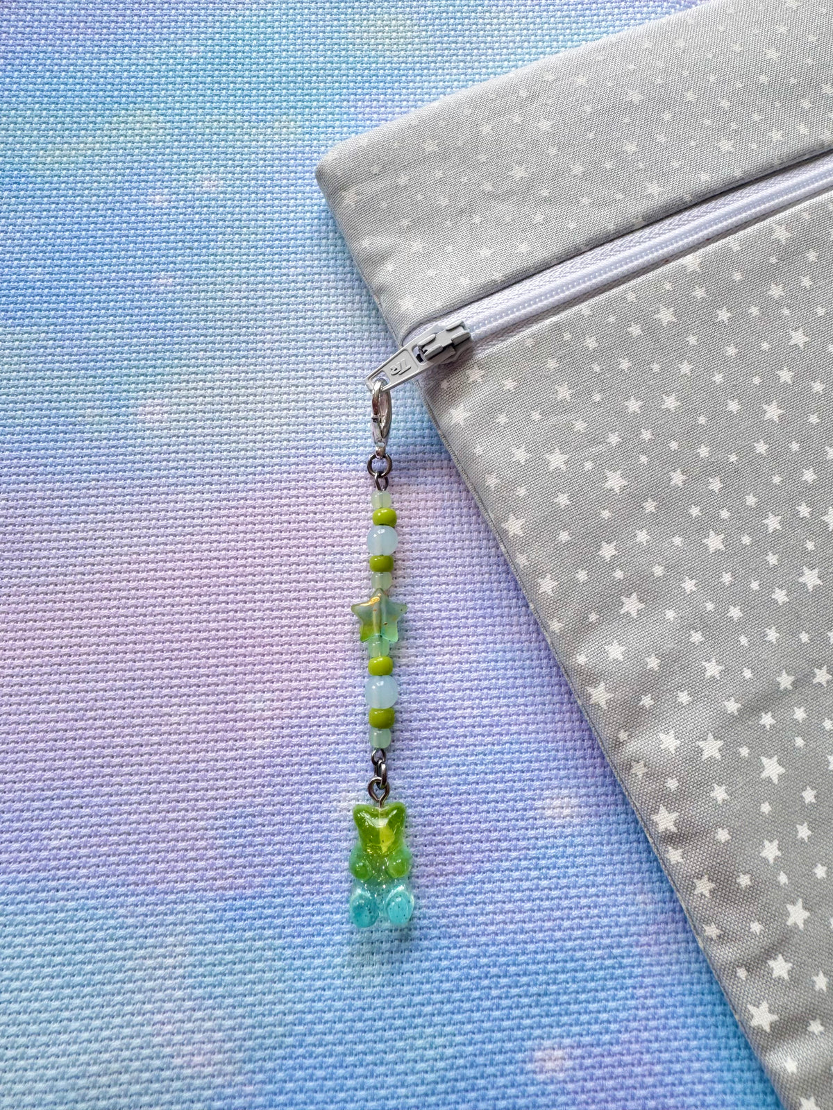 Gummy Bear Project Bag Zip Charm (8 Colours Available)