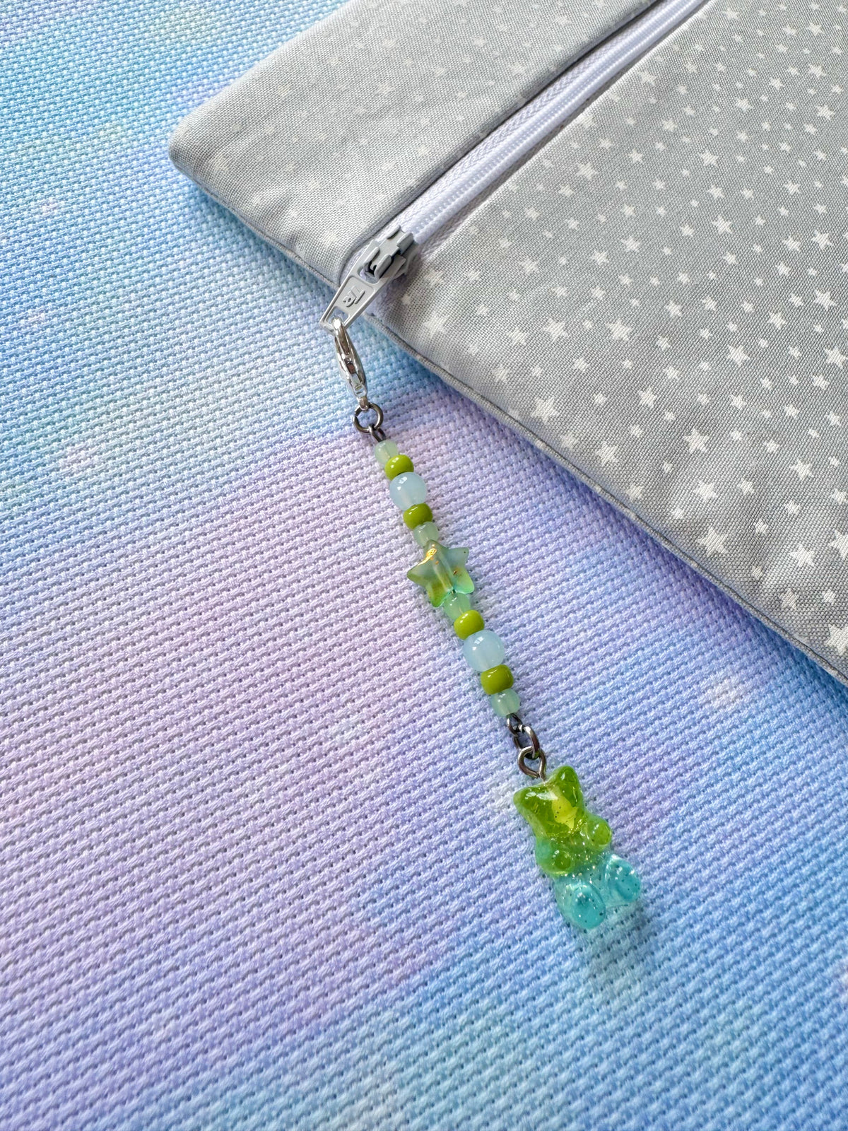 Gummy Bear Project Bag Zip Charm (8 Colours Available)