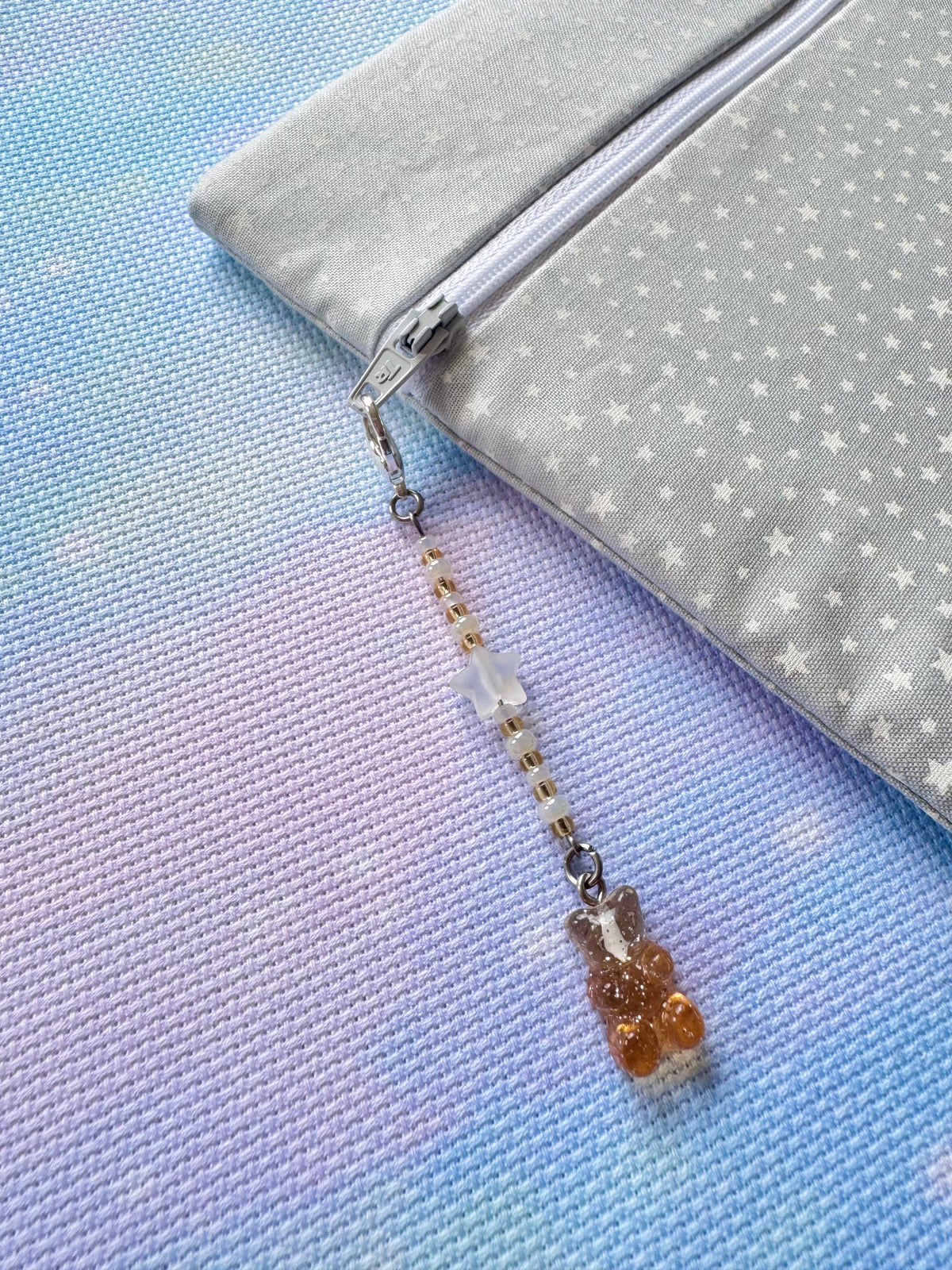 Gummy Bear Project Bag Zip Charm (8 Colours Available)