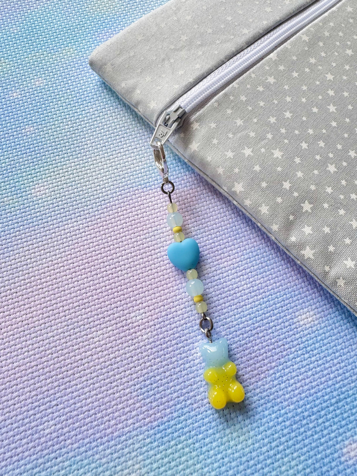 Gummy Bear Project Bag Zip Charm (8 Colours Available)