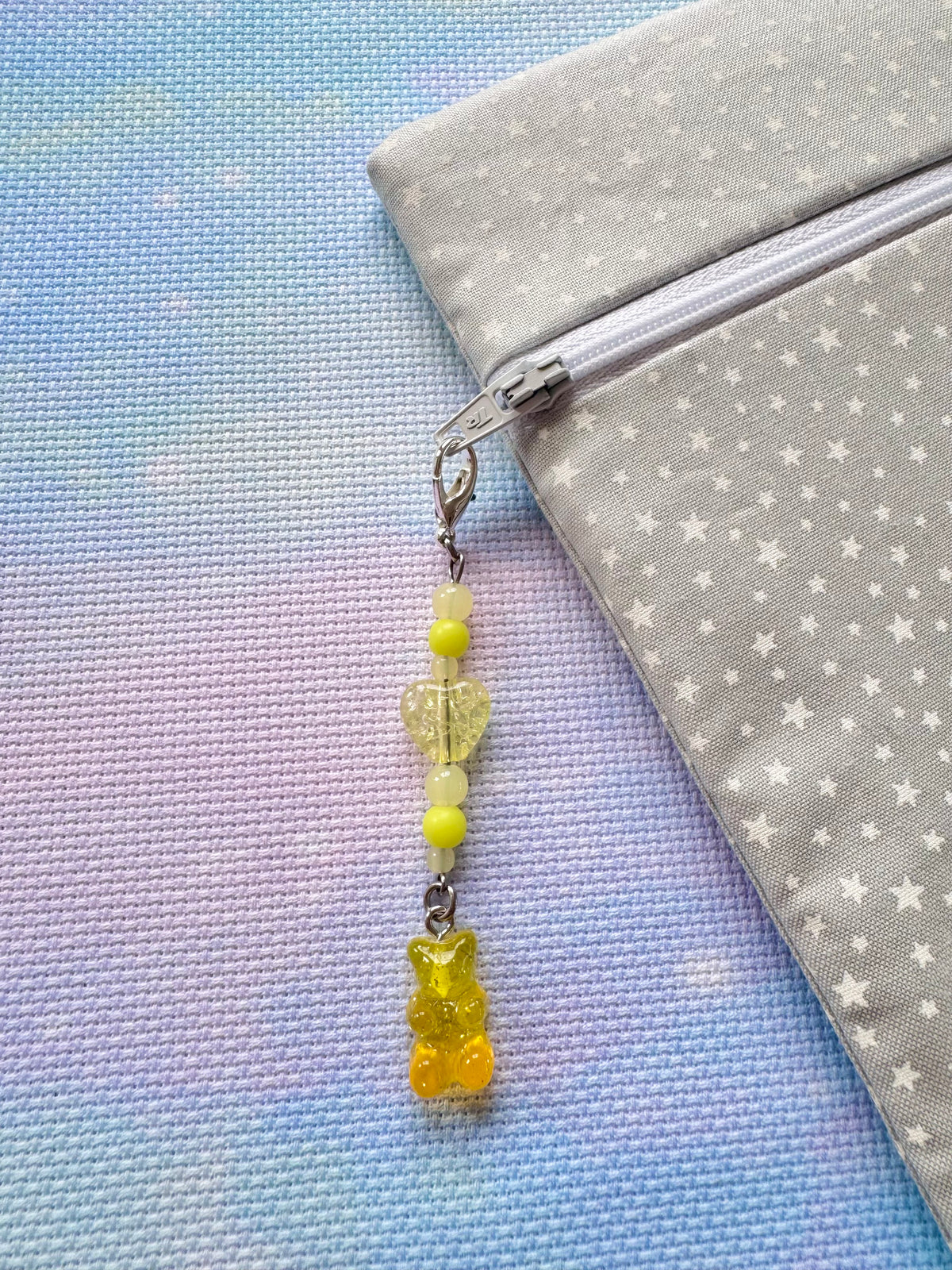 Gummy Bear Project Bag Zip Charm (8 Colours Available)