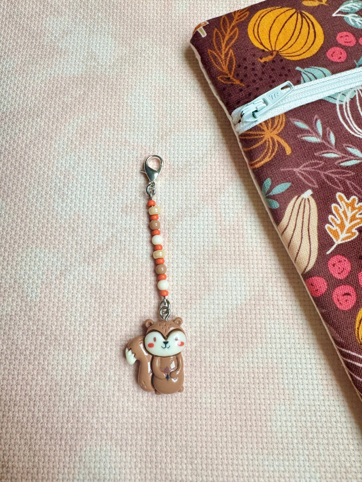 Flat Squirrel Project Bag Zip Charm