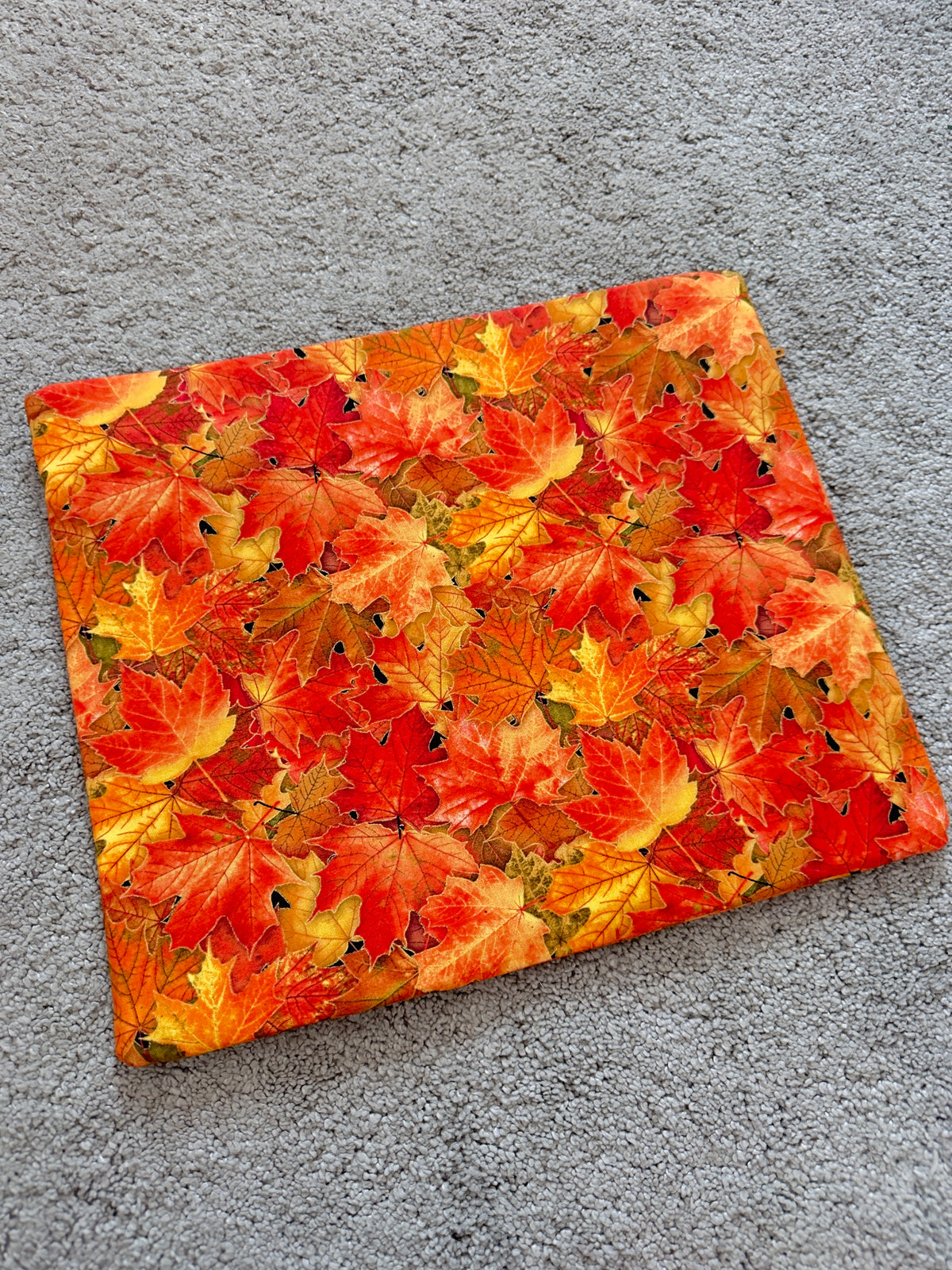 Maple Leaves Project Bag - Standard Size