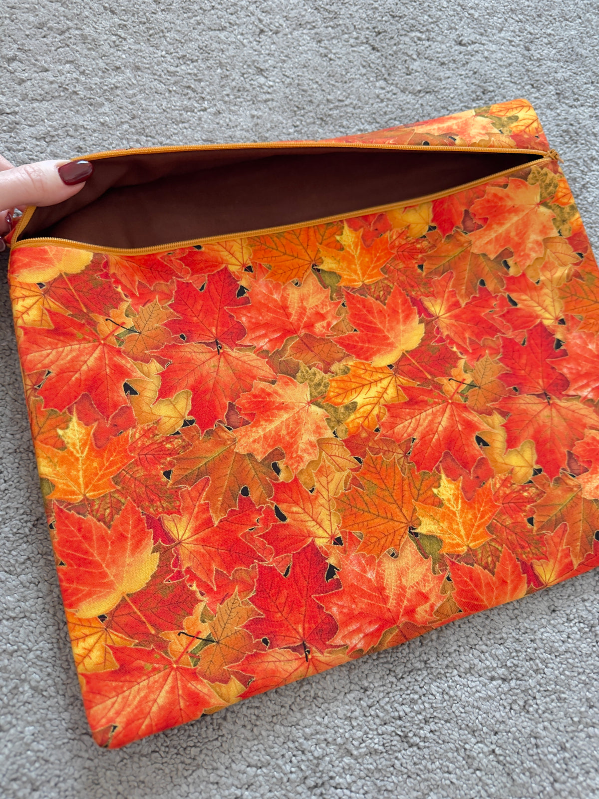 Maple Leaves Project Bag - Standard Size